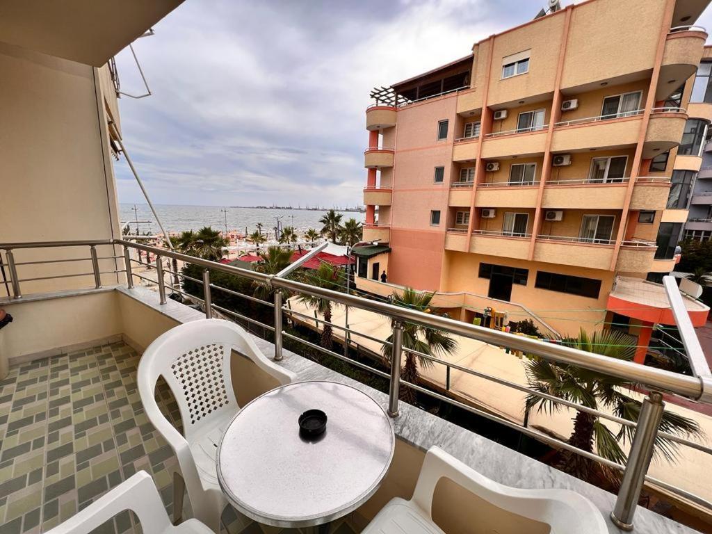 H&G Seaview Apartments Durres Exterior photo