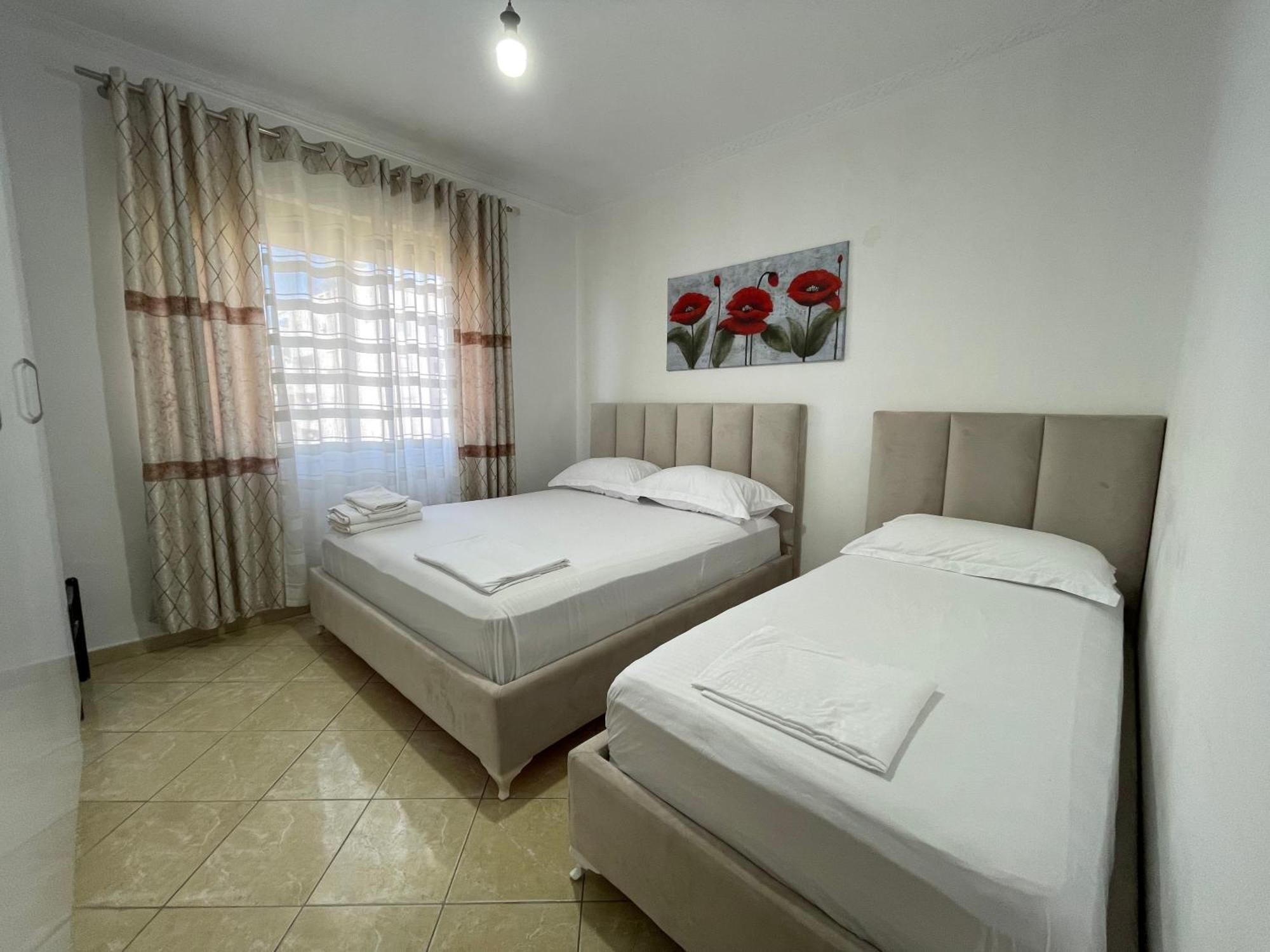 H&G Seaview Apartments Durres Exterior photo